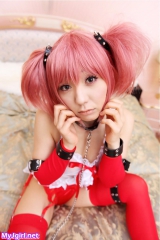 Sexy Japanese Girl Cosplayer 22580