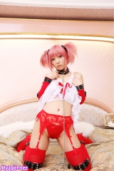 Sexy Japanese Girl Cosplayer 22580