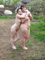 Sexy nudist Moms captured on camera