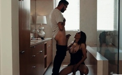 Horny Shemale Stepmother Lets Her Stepson Fuck Her Wet Ass